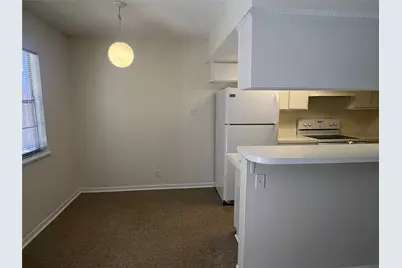 1410 W North Loop Boulevard #102, Austin, TX 78756 - Photo 15