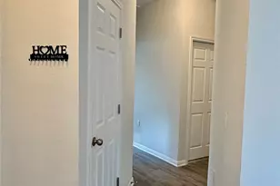 909 Falkland Trace, Austin, TX 78660 - Photo 5