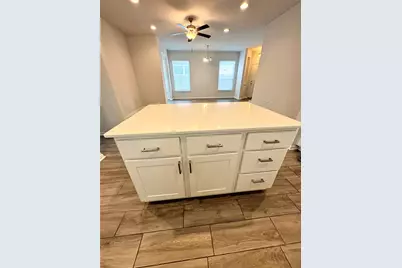 909 Falkland Trace, Austin, TX 78660 - Photo 7