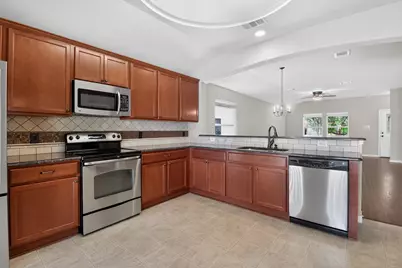 1504 Rices Crossing Lane, Round Rock, TX 78664 - Photo 9
