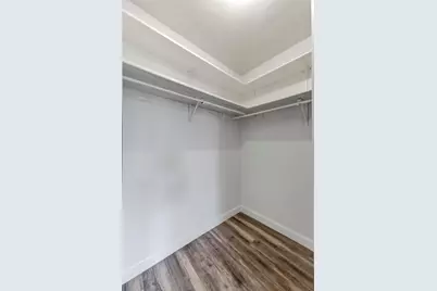 9706 Holly Springs Drive, Austin, TX 78748 - Photo 15