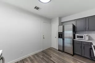 9706 Holly Springs Dr, Austin, TX 78748 - Photo 9