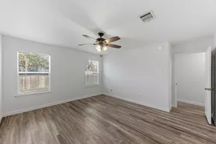 9706 Holly Springs Dr, Austin, TX 78748 - Photo 11