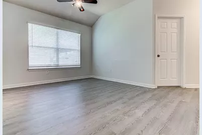 150 Stone Crest Boulevard, Buda, TX 78610 - Photo 15