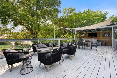 2104 E Martin Luther King Jr Boulevard, Austin, TX 78702 - Photo 11