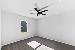 329 Wonderful Life Way, Jarrell, TX 76537 - Photo 7