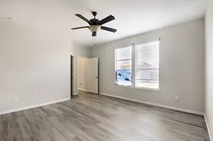 153 Marcheeta Way, Leander, TX 78641 - Photo 5