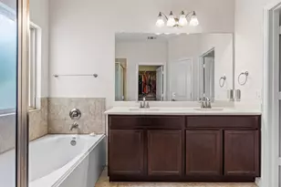 10413 Crescendo Ln, Austin, TX 78747 - Photo 17