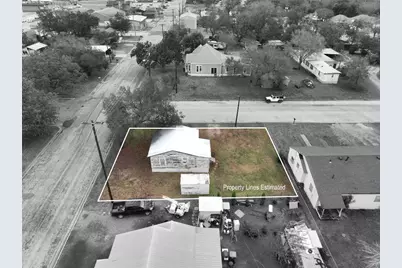 207 S Waco Street, Giddings, TX 78942 - Photo 7