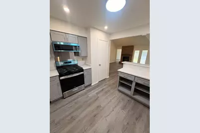 12406 Coronet Street #B, Austin, TX 78727 - Photo 9