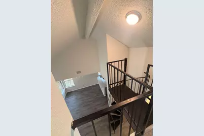 12406 Coronet Street #B, Austin, TX 78727 - Photo 17