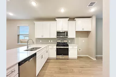 249 Porter Country Parkway, Buda, TX 78610 - Photo 5