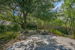 1403 Redbud Trail, West Lake Hills, TX 78746 - Photo 19