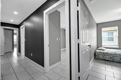 12800 Sky Harbor Drive, Del Valle, TX 78617 - Photo 15