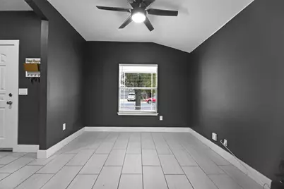 12800 Sky Harbor Drive, Del Valle, TX 78617 - Photo 5