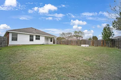 12800 Sky Harbor Drive, Del Valle, TX 78617 - Photo 31