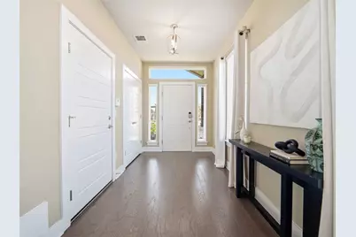 6916 Cardinal Bloom Loop, Austin, TX 78744 - Photo 3