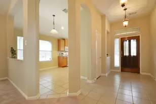 2000 Maize Bend Dr, Austin, TX 78727 - Photo 11
