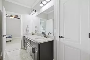 107 E Tanglebriar Ct, Bastrop, TX 78602 - Photo 23