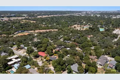 2709 Geraghty Avenue, Austin, TX 78757 - Photo 39