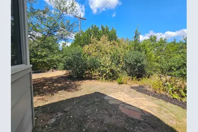 1320 E 3rd Street, Georgetown, TX 78626 - Photo 27
