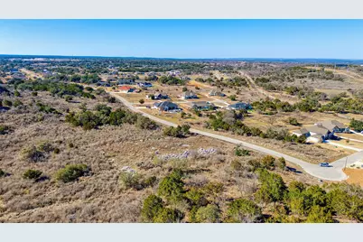 313 Eagle Basin Circle, Spicewood, TX 78669 - Photo 5