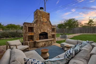 121 Kendra Drive, Liberty Hill, TX 78642 - Photo 11