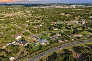 121 Kendra Dr, Liberty Hill, TX 78642 - Photo 31