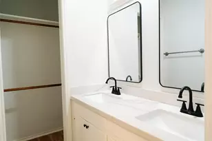 13002 Cedarhurst Cir, Austin, TX 78729 - Photo 33