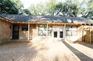 13002 Cedarhurst Cir, Austin, TX 78729 - Photo 37