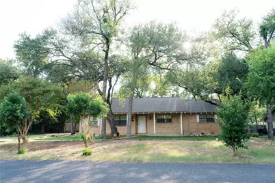 13002 Cedarhurst Circle, Austin, TX 78729 - Photo 3