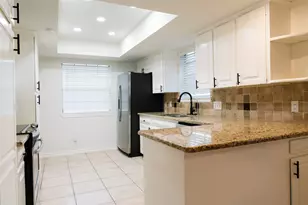 13002 Cedarhurst Cir, Austin, TX 78729 - Photo 11