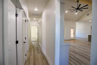 1814 Dorian Drive, Salado, TX 76571 - Photo 21