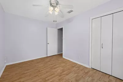 211 E Lisa Drive, Austin, TX 78752 - Photo 13