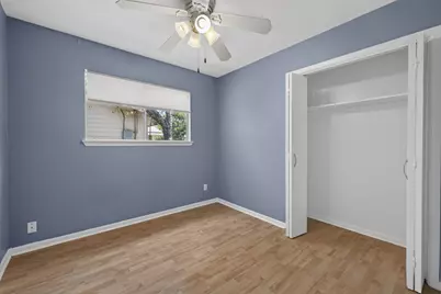 211 E Lisa Drive, Austin, TX 78752 - Photo 9