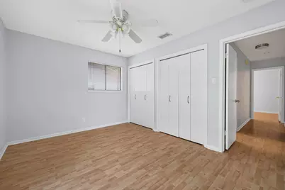 211 E Lisa Drive, Austin, TX 78752 - Photo 17