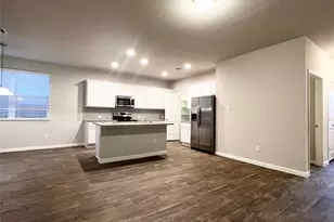 105 Naset Dr, Georgetown, TX 78626 - Photo 9