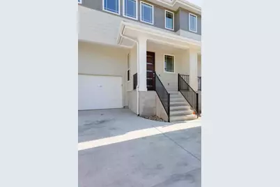 807 E 16th Street #A, Austin, TX 78702 - Photo 1