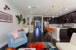 807 E 16th St, Austin, TX 78702 - Photo 7