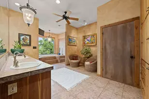 3911 Lago Vista Dr, Austin, TX 78734 - Photo 21
