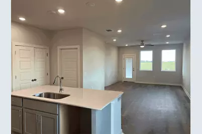 10841 Tallsalt Drive, Austin, TX 78653 - Photo 3