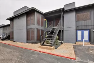 909 Reinli St, Austin, TX 78751 - Photo 15