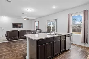 13405 Charles Abraham Wy, Manor, TX 78653 - Photo 7