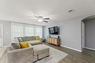 628 Quarter Ave, Buda, TX 78610 - Photo 5