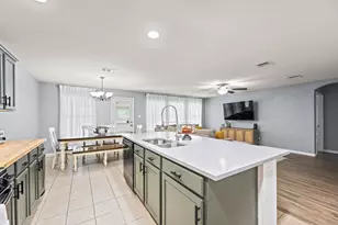 628 Quarter Ave, Buda, TX 78610 - Photo 7