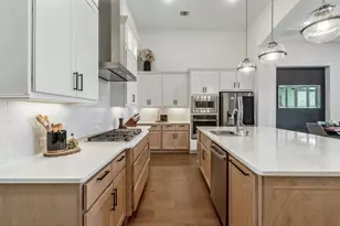 104 Rainbow Vly Trl, San Marcos, TX 78666 - Photo 11