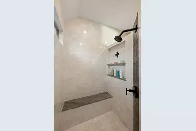 4518 Diamante Drive, Spicewood, TX 78669 - Photo 17