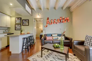 2408 Leon St, Austin, TX 78705 - Photo 3