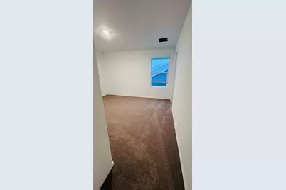 304 The Bad Way, Jarrell, TX 76537 - Photo 23