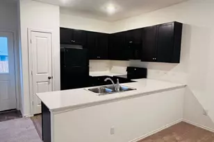 304 The Bad Wy, Jarrell, TX 76537 - Photo 9